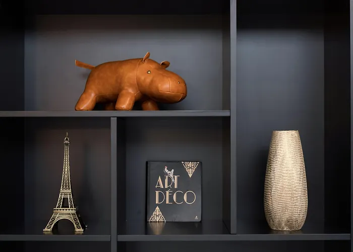 31 - Tour Eiffel Hotel 3*