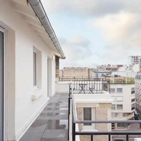 Отель 31 - Tour Eiffel Париж