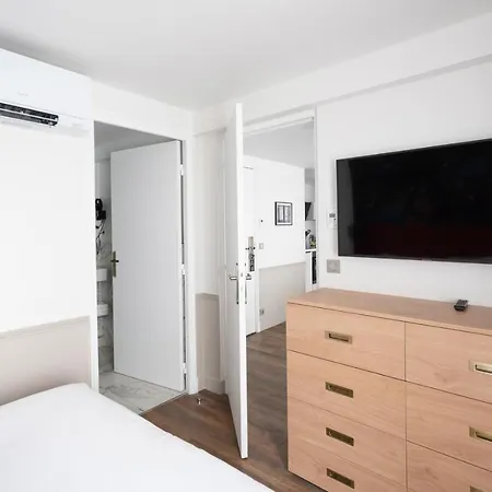 Отель 31 - Tour Eiffel