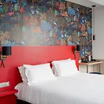 31 - Tour Eiffel מלון 3*